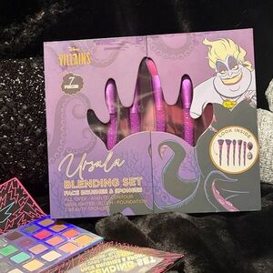 Disney Ursula Makeup Brush and Sponge Set - Purple